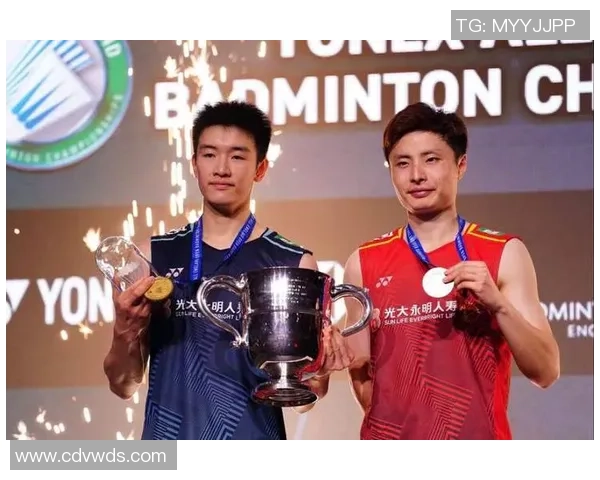 成都羽毛球队实力引发热议球迷观点分歧激烈分析与讨论